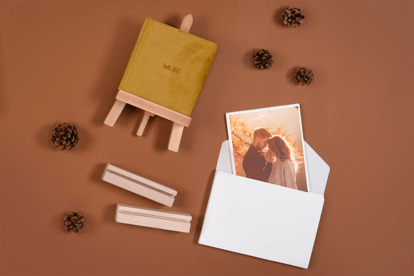Small Photo Album Exclusive and Fine Art Prints with Wooden Photo Holders 