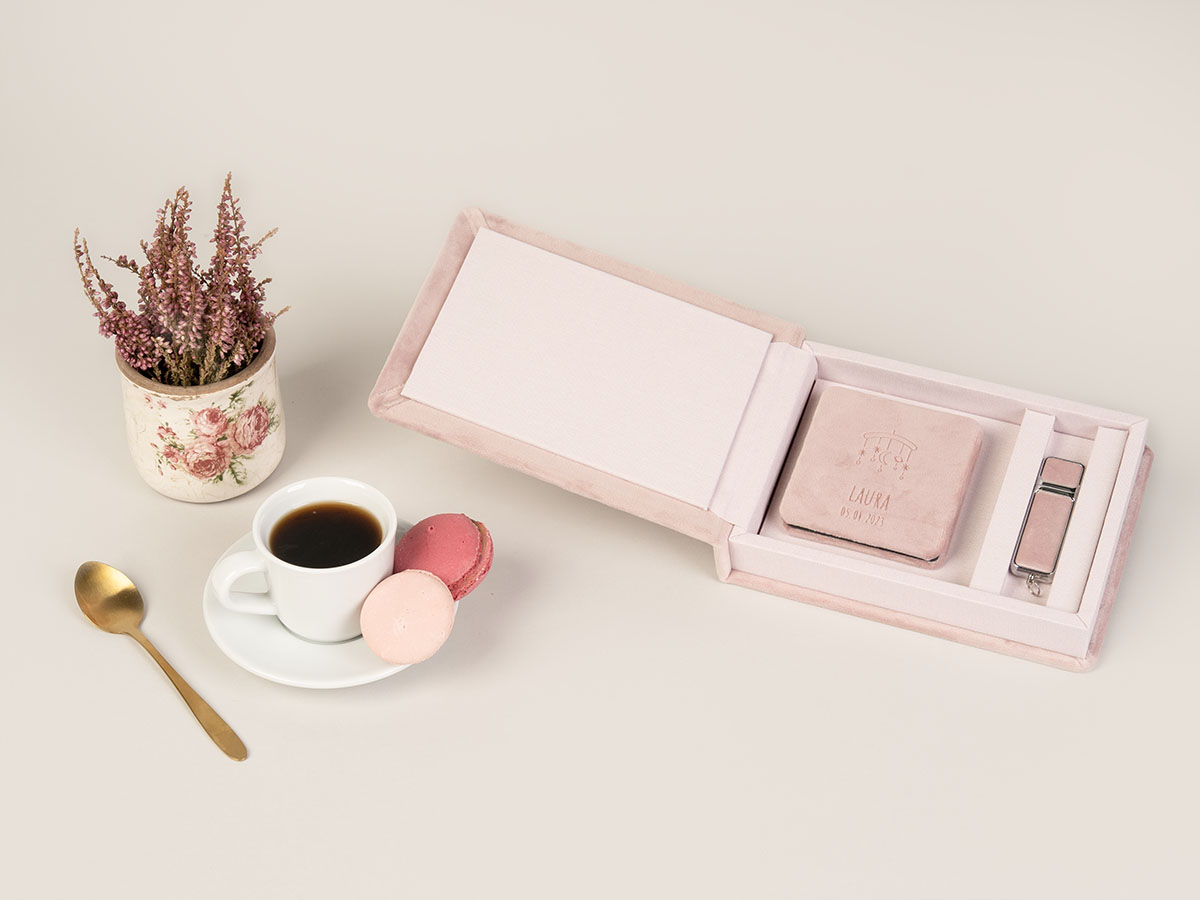 Box fÃ¼r USB NEU mit Leporello wie ein guter Kaffee: Ein warmer Akzent fÃ¼r deine Marke