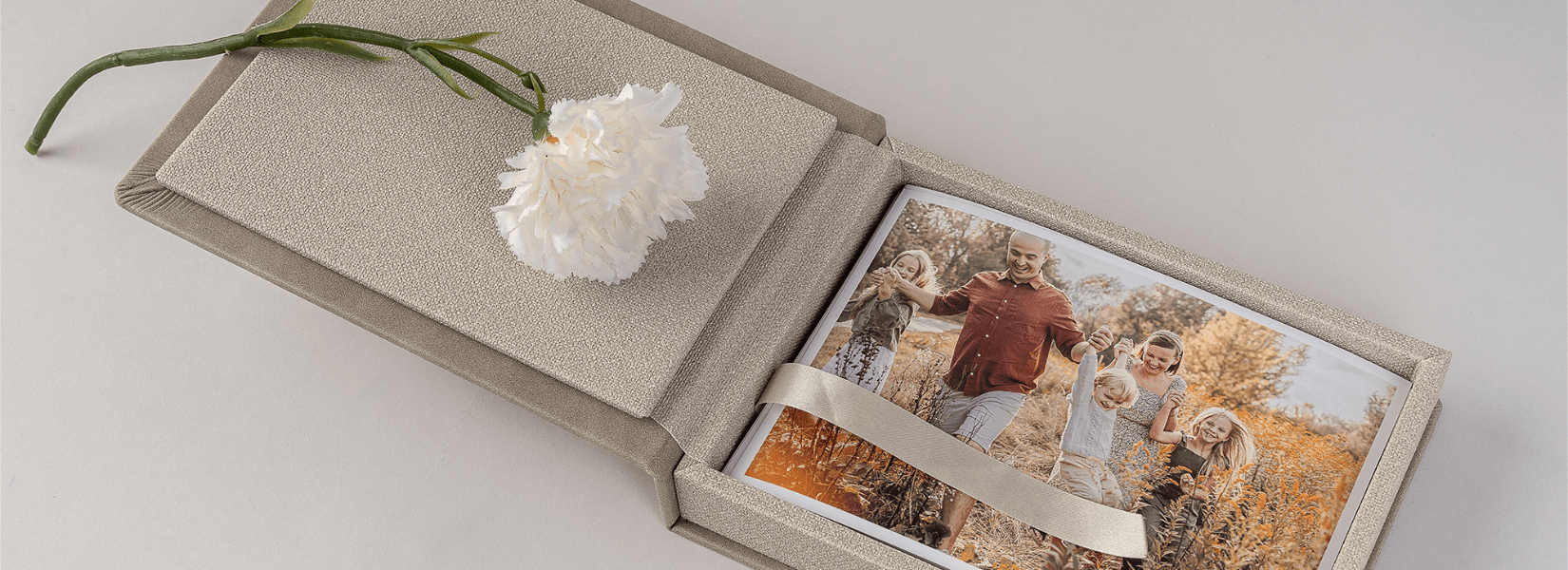 ekskluzywny Box w oprawie J59 – eleganckie i solidne opakowanie na Fotoalbum nPhoto