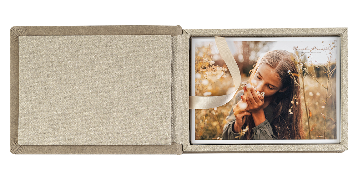 Opakowanie na Odbitki od nPhoto - eleganckie opakowanie do prezentacji i przechowywania zdjęć