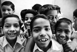 nieszablonowa sesja szkolna w Indiach
