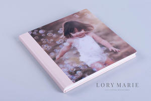 Fotoalbum mit Acryl-Cover und Kinderfotografie