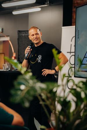 Tomasz Zienkiewicz ZIENIU w Nphoto