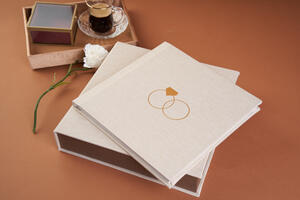 Gilding on Velvets A70