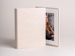 Tripleks wsuwany w oprawie Białe Cappuccino 