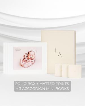 Folio Box + 3 Accordion Mini Books