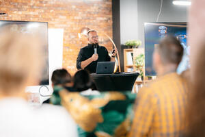 nPhoto Workshops 6 - 1