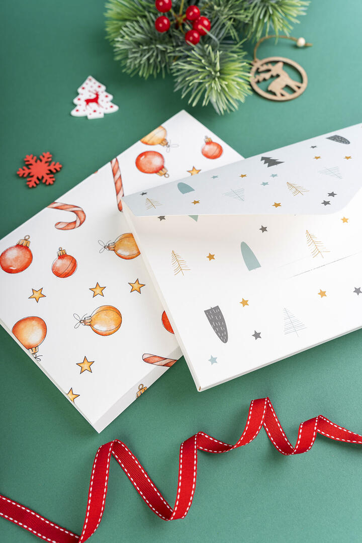 Envelope