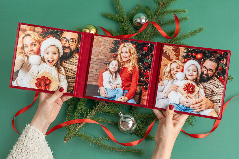 Christmas Triplex Happy Holidays V20 Material