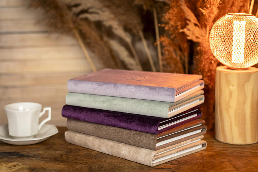V33 Purpur Violett Velours