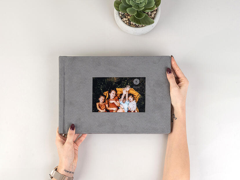 Photo Book V4 cut-out window