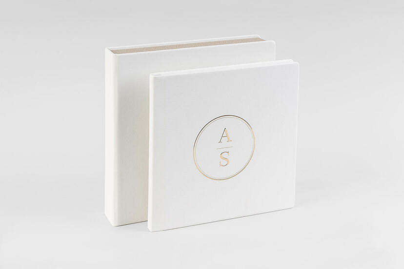 J64 White Orchid Leatherette Complete Set