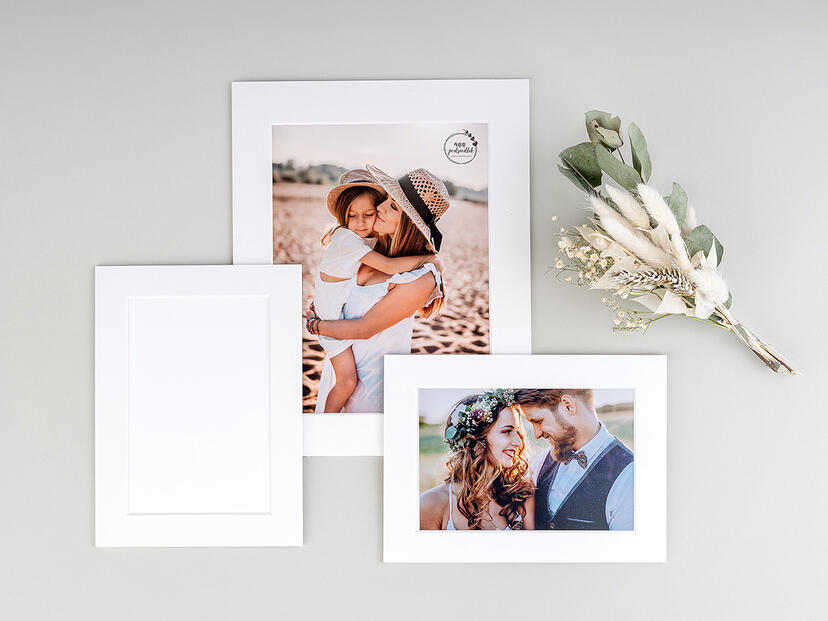 Slip-in Mat : interchangeable frame for prints