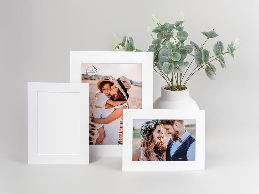 Portrait and landscape slip-in products