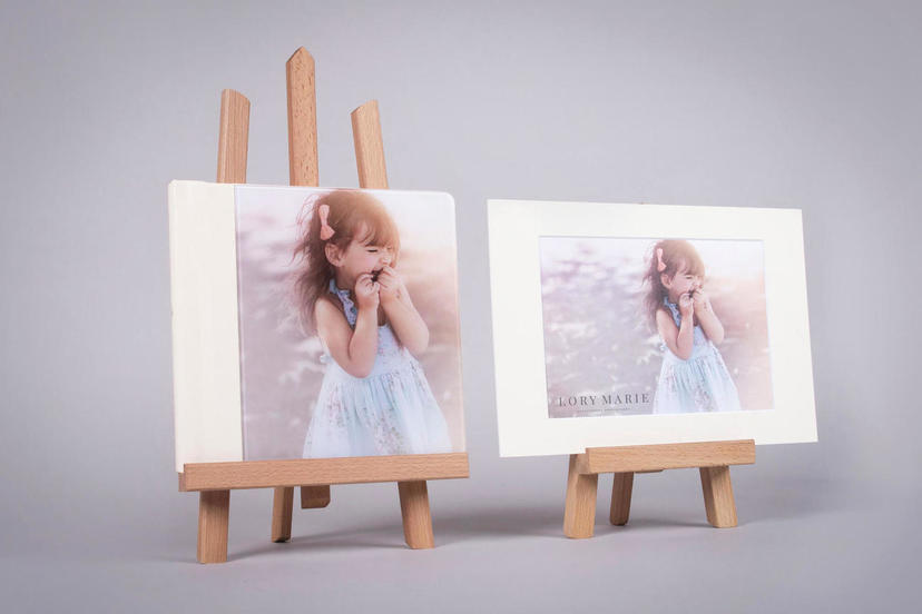Tabletop Display Easel Stand
