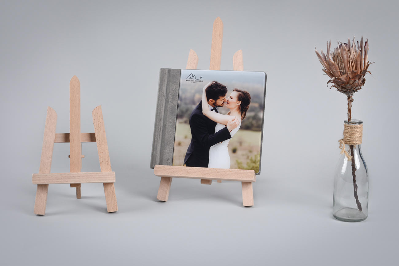 Goldene Tischstaffelei Aus Metall Für Display – Stabil & Elegant, Für Bilder, Schilder, Hochzeit