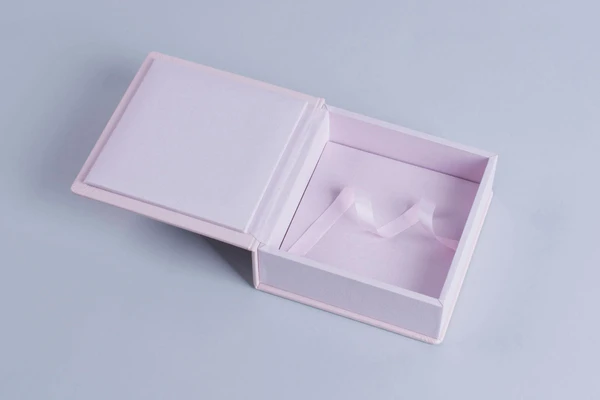 Album Box professional packaging for photo album photo books professional photographers nphoto pastel colours