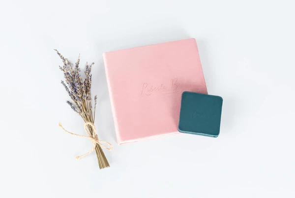 Exclusive Collection: Photo Album in V11 velvet and Accordion Mini Book in V7 velvet textile