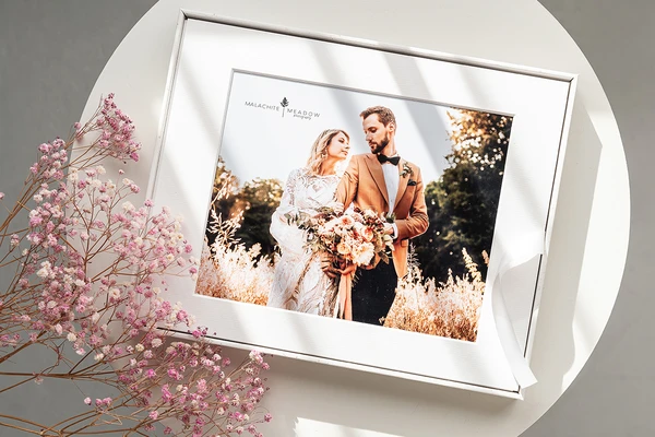 Fotos in Passepartouts oder auf Kartonkern mit Öko-Geschenkschachtel